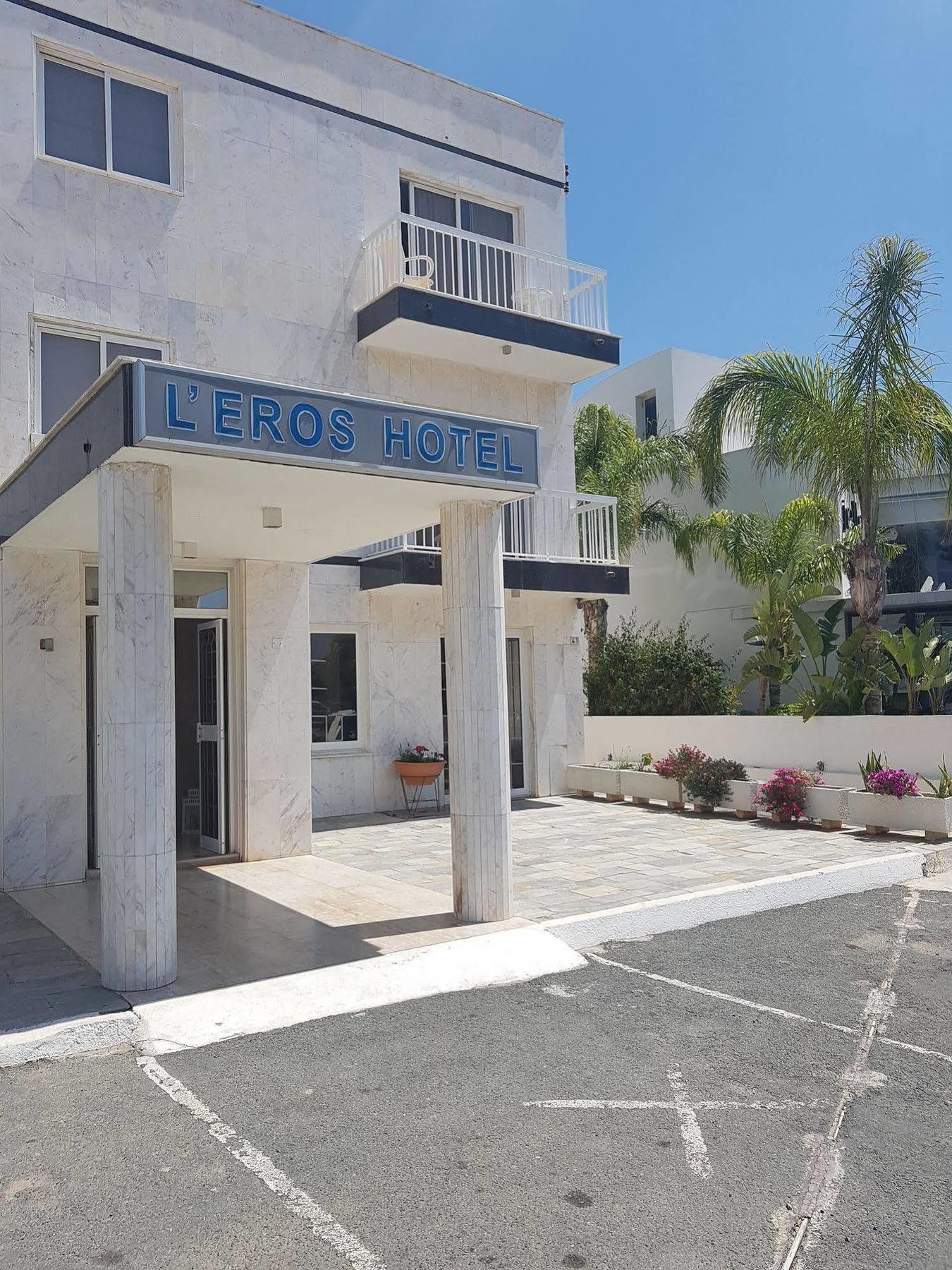 L'Eros Hotel Ayia Napa Exterior foto